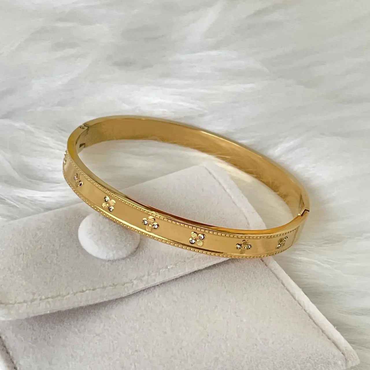 Stainless Steel Gold Four Leaf Clover Bracelet Woman Gold Plated Jewelry Bangle