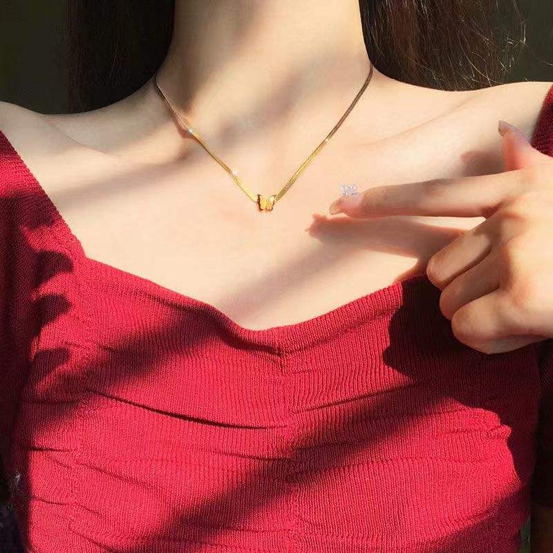 Butterfly snake chain necklace