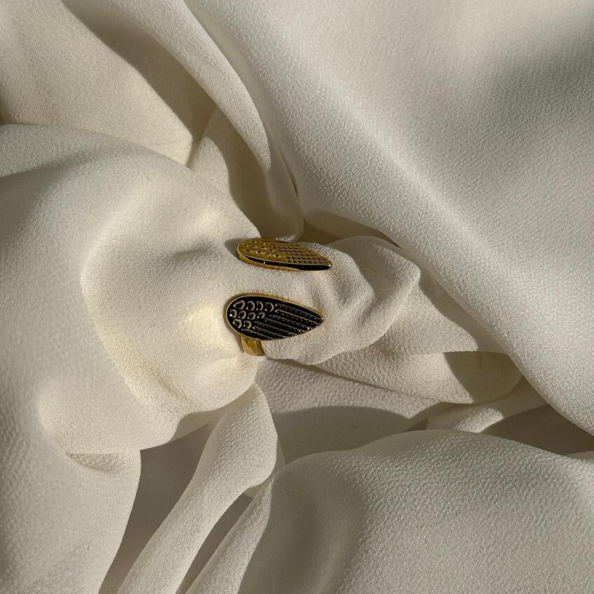 The Wing Ring